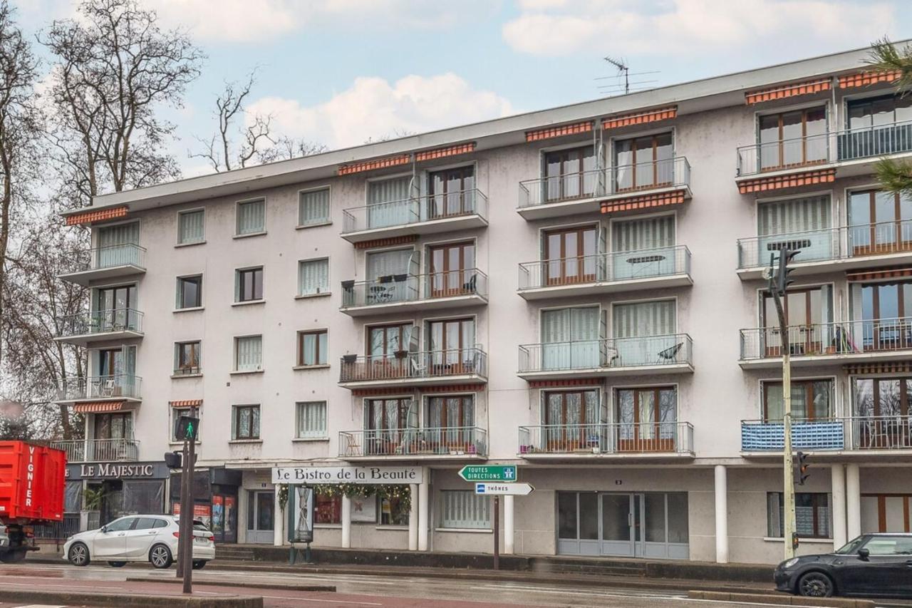 Apartamento Petit Port Furnished Flat Annecy Exterior foto
