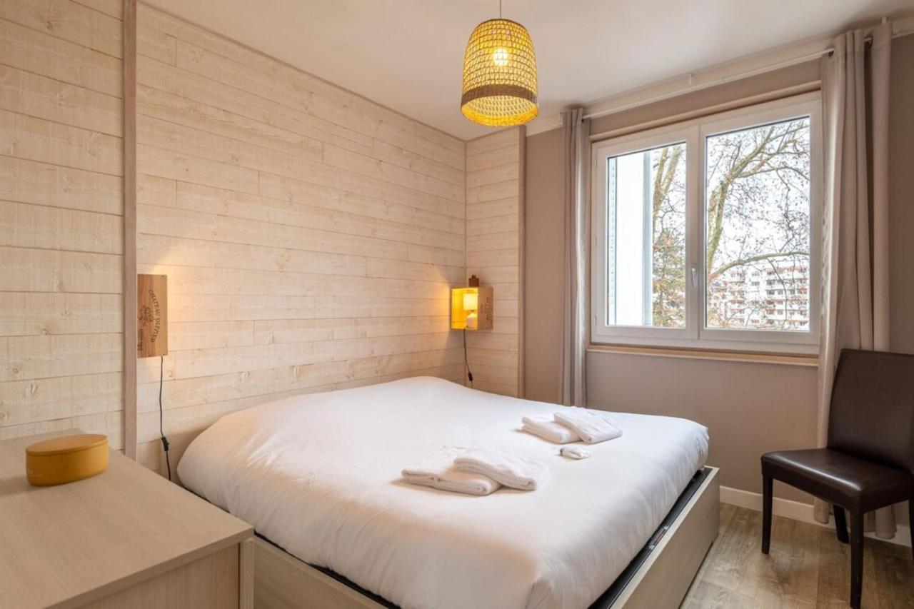 Apartamento Petit Port Furnished Flat Annecy Exterior foto