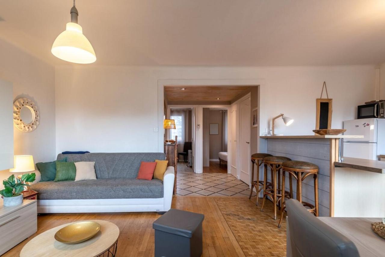 Apartamento Petit Port Furnished Flat Annecy Exterior foto