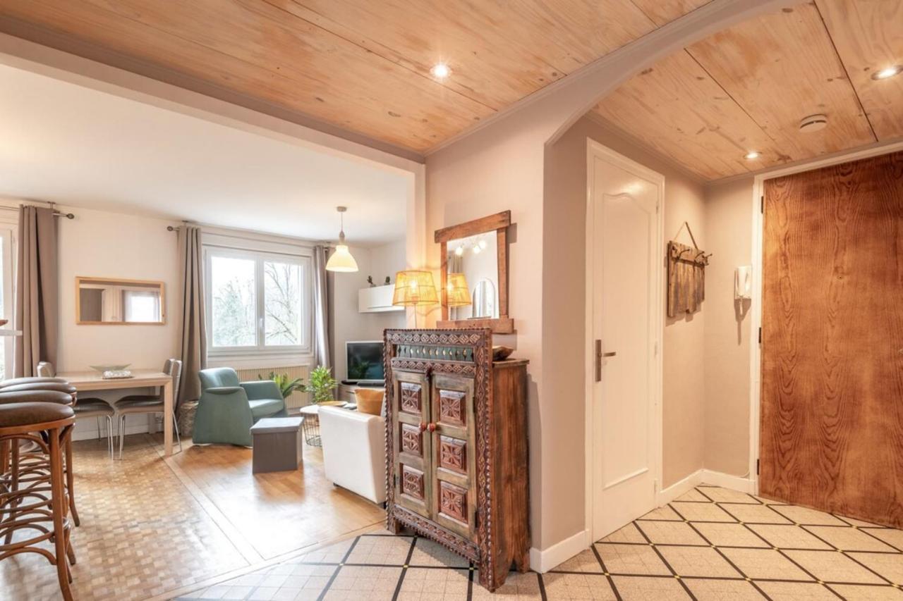 Apartamento Petit Port Furnished Flat Annecy Exterior foto